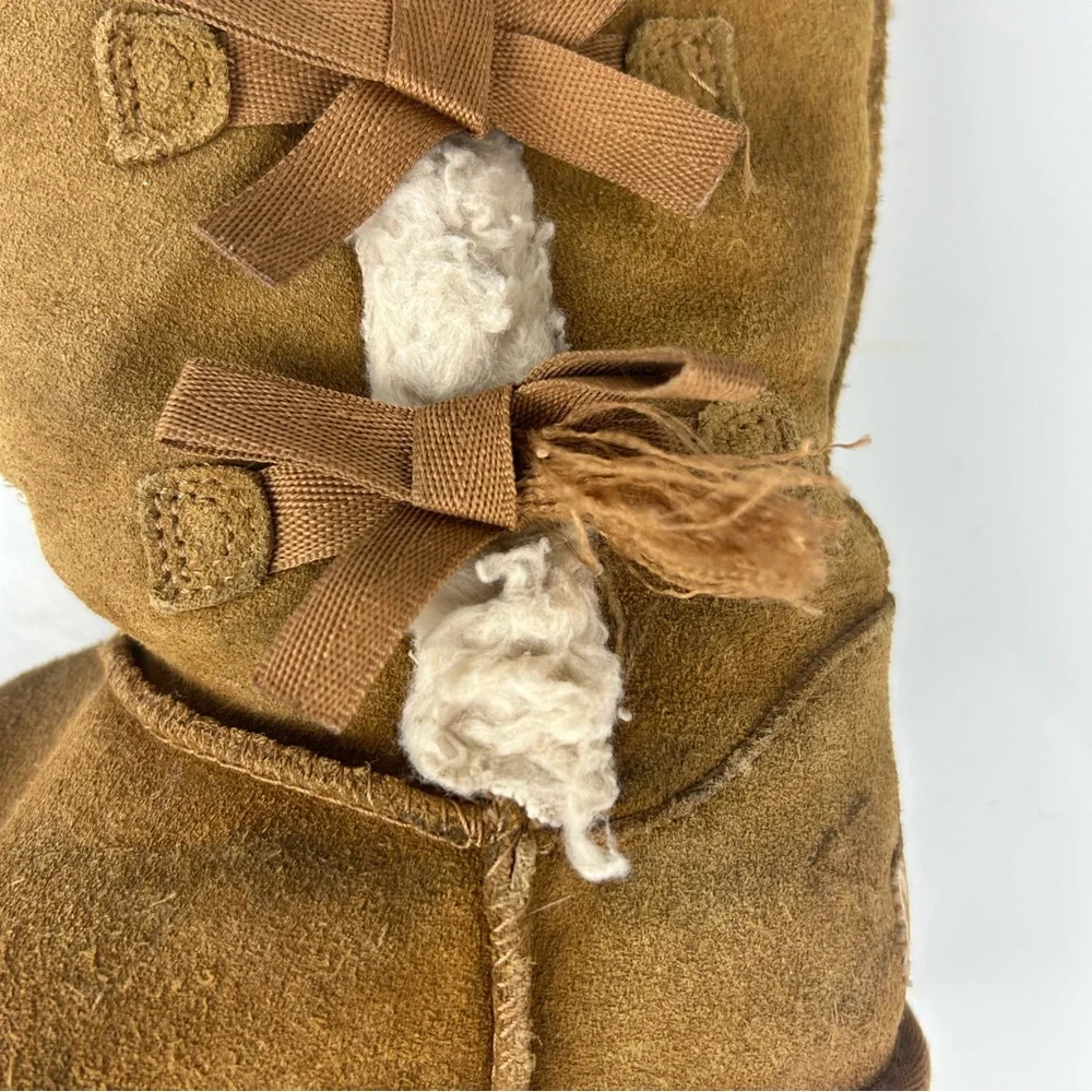 Koolaburra by Ugg Victoria tall tan suede faux fur boots girls size 2